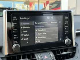Toyota RAV4 (2022) thumbnail 11