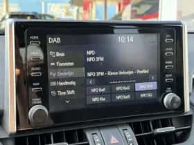 Toyota RAV4 (2022) thumbnail 15