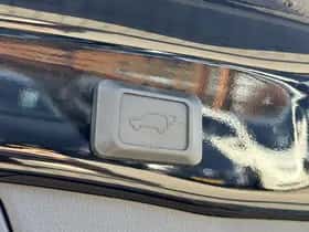 Toyota RAV4 (2022) thumbnail 57