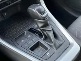 Toyota RAV4 (2022) thumbnail 69