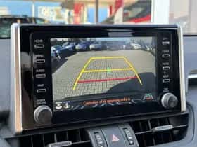 Toyota RAV4 (2022) thumbnail 9