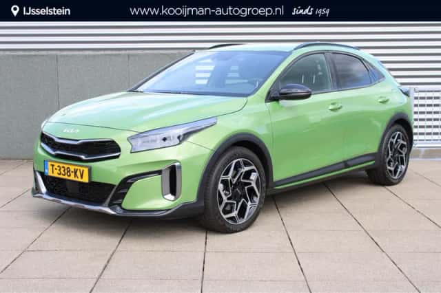 Kia XCeed (2023) thumbnail 1