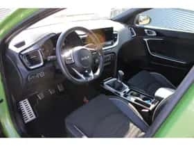 Kia XCeed (2023) thumbnail 17