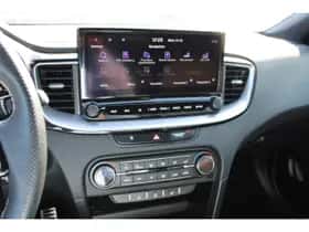 Kia XCeed (2023) thumbnail 22