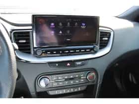 Kia XCeed (2023) thumbnail 24