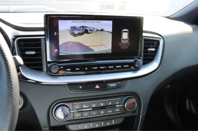Kia XCeed (2023) thumbnail 26