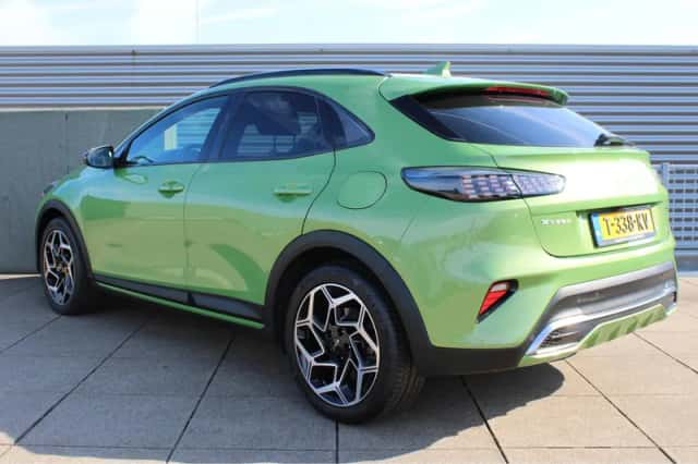 Kia XCeed (2023) thumbnail 5