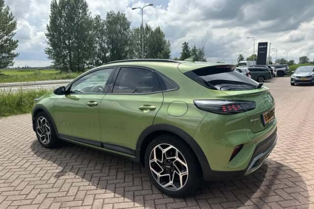 Kia XCeed (2023) thumbnail 5