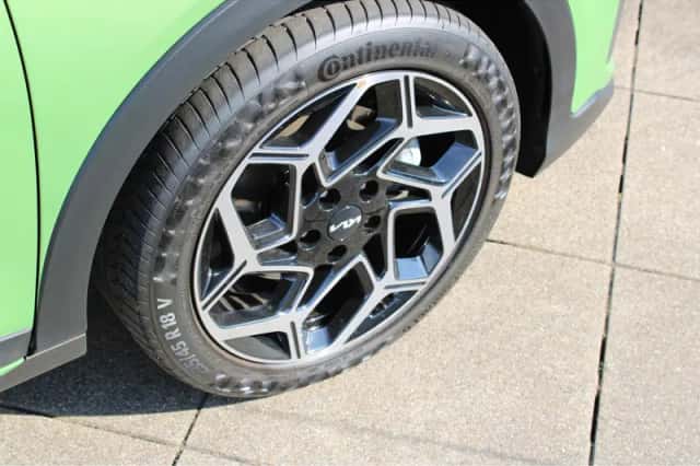Kia XCeed (2023) thumbnail 9