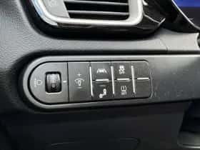 Kia Ceed (2024) thumbnail 16