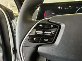 Kia EV6 (0) thumbnail 12