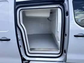 Toyota Proace (2024) thumbnail 32