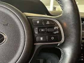 Kia Niro EV (2019) thumbnail 13