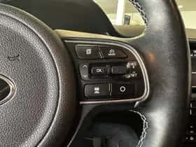 Kia Niro EV (2019) thumbnail 44