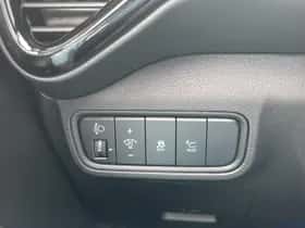 Kia Soul EV (2024) thumbnail 30
