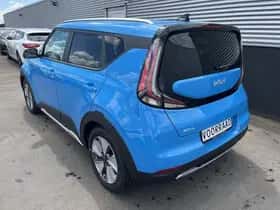 Kia Soul EV (2024) thumbnail 78