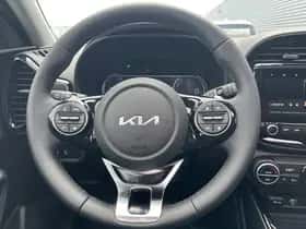 Kia Soul EV (2024) thumbnail 87