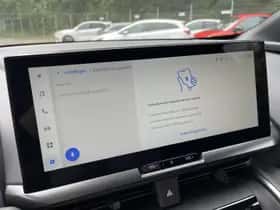 Toyota C-HR (2024) thumbnail 17