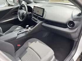 Toyota C-HR (2024) thumbnail 45