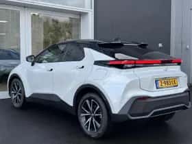 Toyota C-HR (2024) thumbnail 6