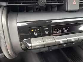 Toyota C-HR (2024) thumbnail 58