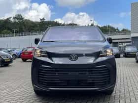 Toyota Proace (2024) thumbnail 4