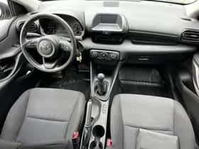 Toyota Yaris (2020) thumbnail 25