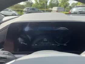 Kia Niro EV (2024) thumbnail 12