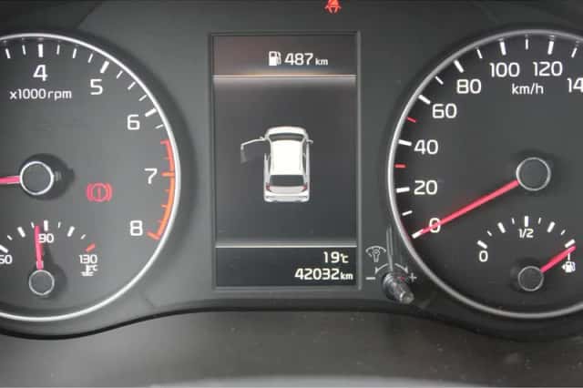 Kia Picanto (2023) thumbnail 19
