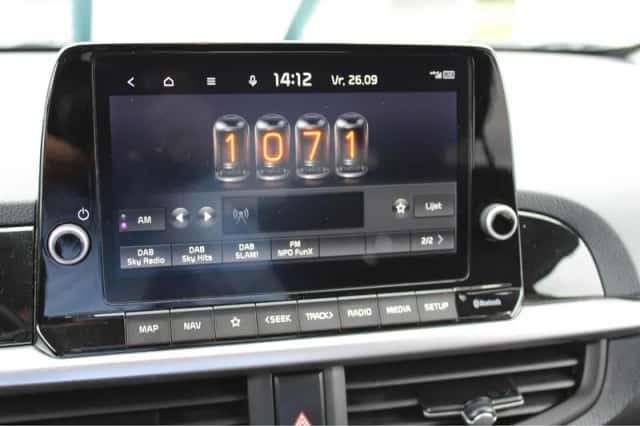 Kia Picanto (2023) thumbnail 30