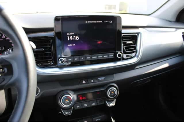 Kia Stonic (2023) thumbnail 19