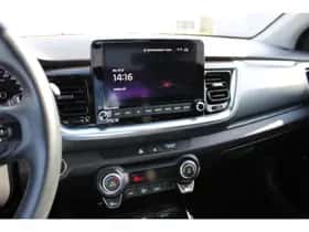 Kia Stonic (2023) thumbnail 19