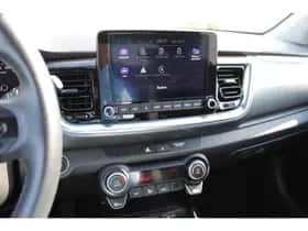 Kia Stonic (2023) thumbnail 24