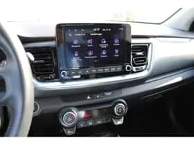 Kia Stonic (2023) thumbnail 25