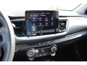 Kia Stonic (2023) thumbnail 66