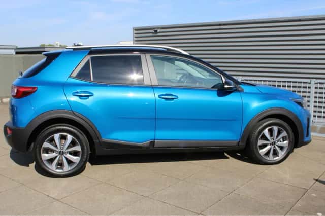 Kia Stonic (2023) thumbnail 8
