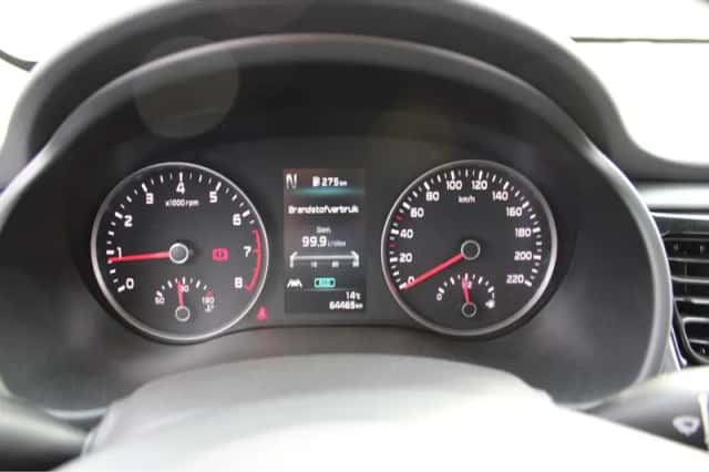 Kia Rio (2022) thumbnail 19