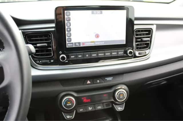 Kia Rio (2022) thumbnail 22