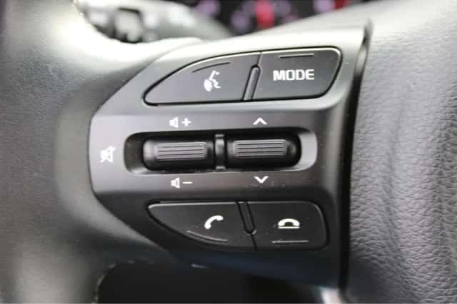 Kia Rio (2022) thumbnail 27