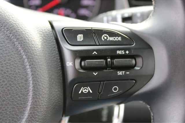 Kia Rio (2022) thumbnail 29