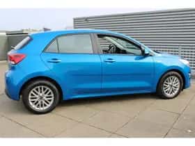 Kia Rio thumbnail 47