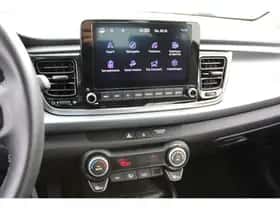 Kia Rio thumbnail 60
