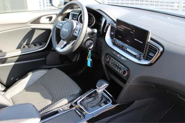 Kia XCeed (2022) thumbnail 11
