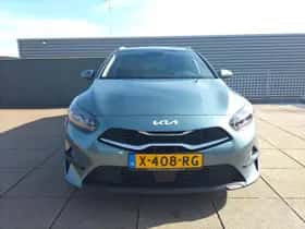 Kia Ceed Sportswagon (2024) thumbnail 4