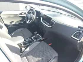 Kia Ceed Sportswagon (2024) thumbnail 54