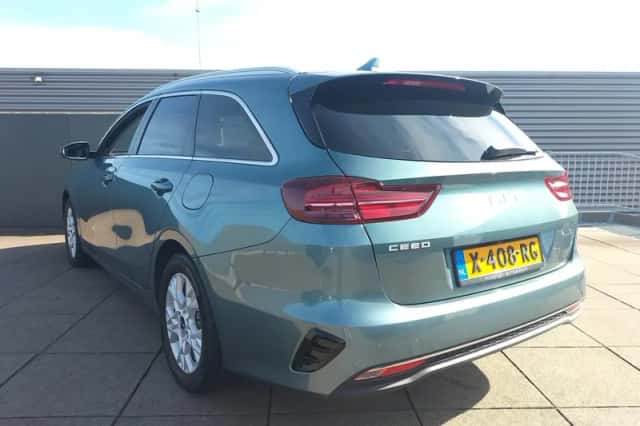 Kia Ceed Sportswagon (2024) thumbnail 7