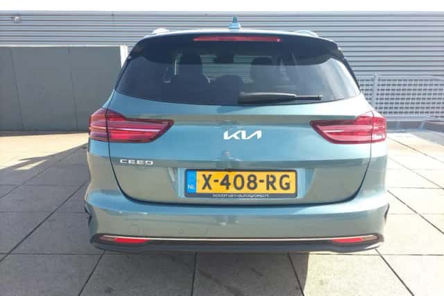 Kia Ceed Sportswagon (2024) thumbnail 8