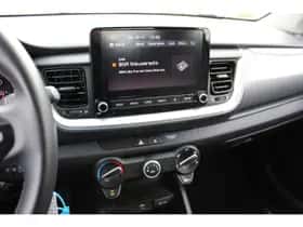Kia Stonic (2023) thumbnail 22