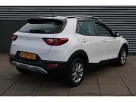 Kia Stonic (2023) thumbnail 46