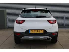 Kia Stonic (2023) thumbnail 6